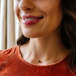 DAINTY LEGACY NECKLACE - BLACK ONYX & GOLD