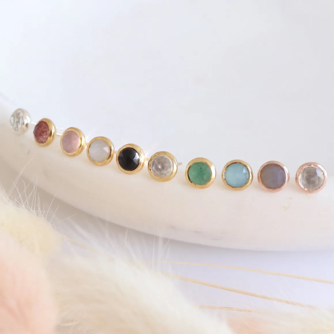 DAINTY LEGACY STUDS - BLACK ONYX & GOLD