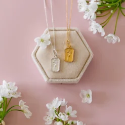 FRAICHE MAY BIRTH FLOWER NECKLACE - HAWTHORNE - SILVER