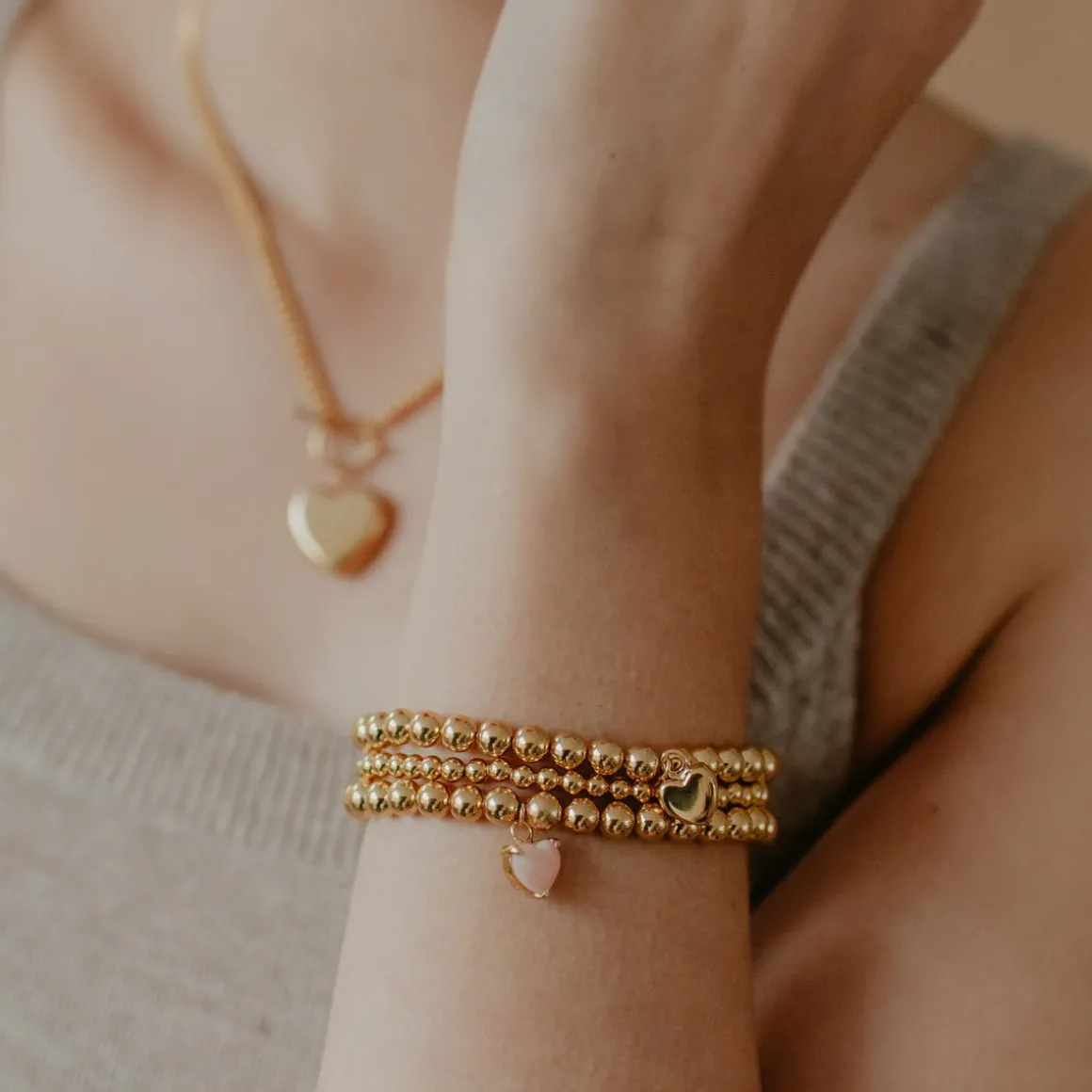 FRAICHE SWEETHEART STRETCH BRACELET – PINK OPAL & GOLD