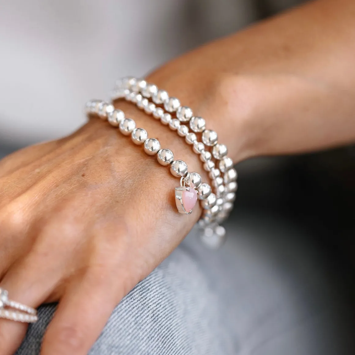 FRAICHE SWEETHEART STRETCH BRACELET – PINK OPAL & SILVER