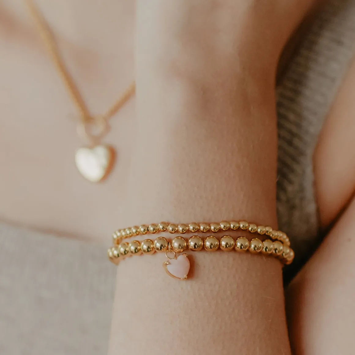 FRAICHE SWEETHEART STRETCH BRACELET – PINK OPAL & GOLD