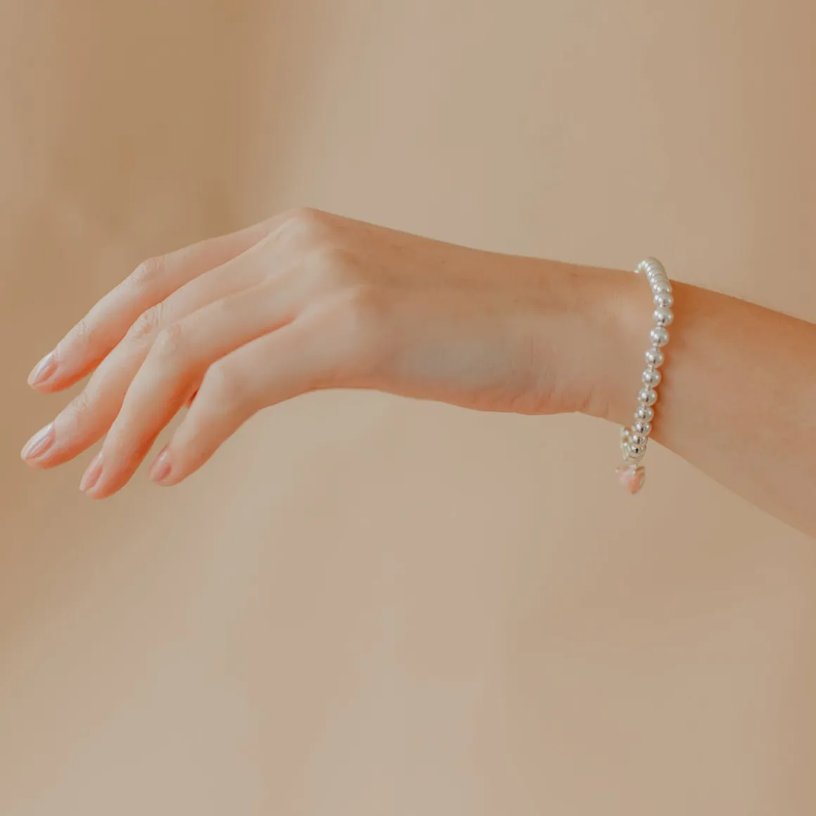 FRAICHE SWEETHEART STRETCH BRACELET – PINK OPAL & SILVER