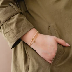ICONIC BEADED STRETCH BRACELET - PEACH MOONSTONE & GOLD