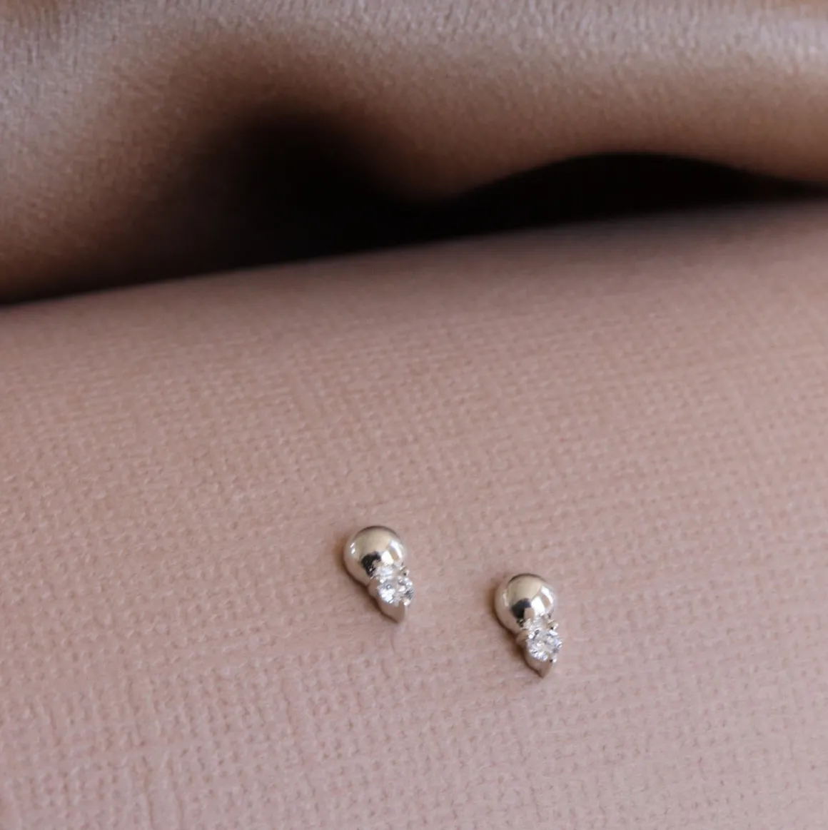 MINI LOVE DUO STUDS - SILVER