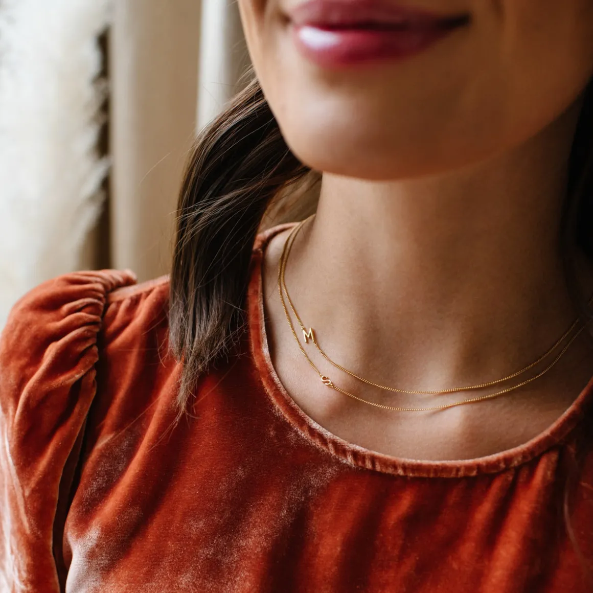 NOTABLE OFFSET INITIAL NECKLACE - U