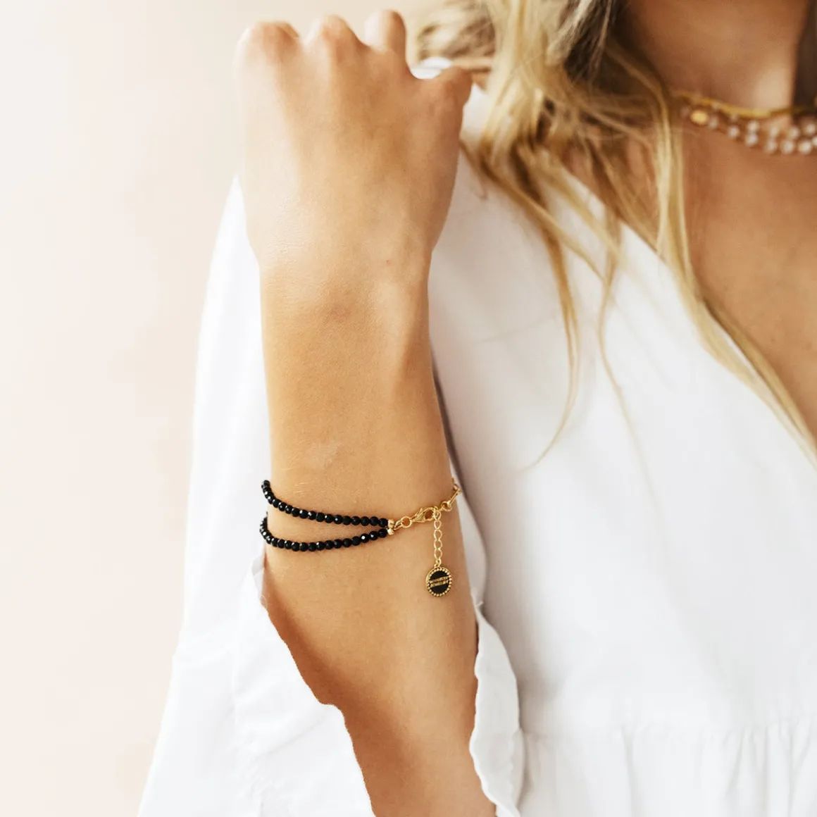 POISE BEADED LINK BRACELET - BLACK ONYX & GOLD